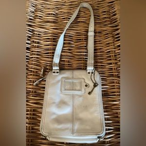 FOSSIL White Leather Purse with Key Charm